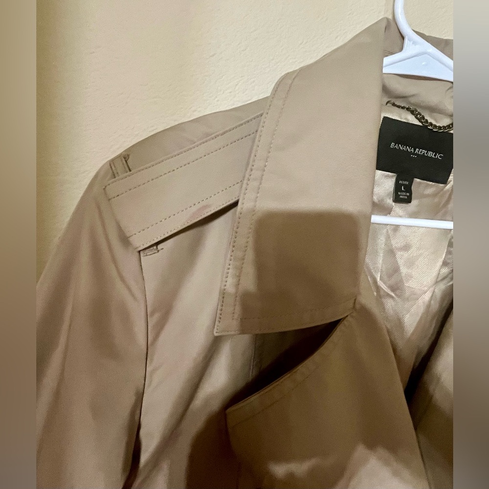 Banana Republic Petite Maverick Oversized Trench Coat - Picture 10 of 16